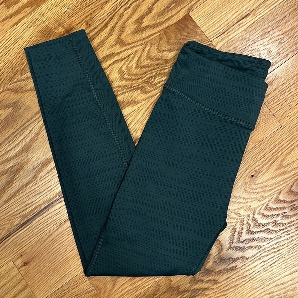 Outdoor Voices Green Leggings Size Small